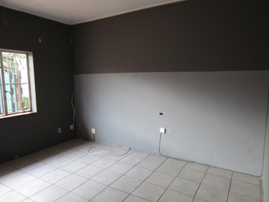 2 Bedroom Property for Sale in Humansdorp Eastern Cape